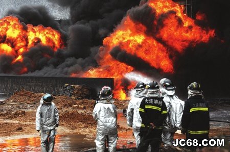 大连金州一中石油输油主管线爆裂引发大火 家居装修要重视材料中的安全问题