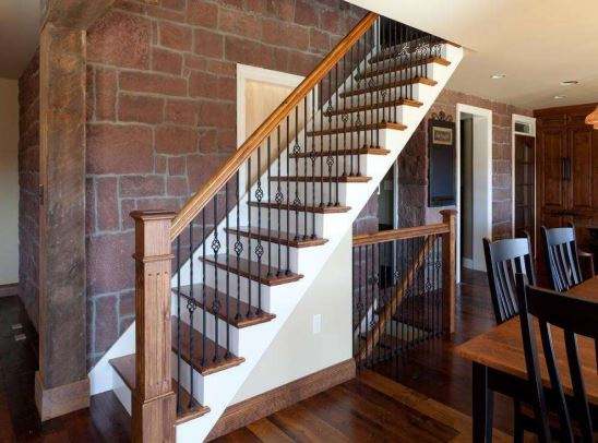 楼梯分类，室内楼梯款式有哪些分类？室内楼梯款式有哪些优缺点？