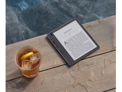 亚马逊发布新版防水 Kindle Oasis，售价 2399 起图1