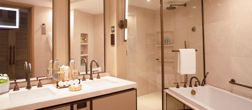 迪拜五星级酒店选用的德国水管，耐压、防漏、抗老化5