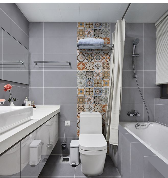 卫生间瓷砖，卫生间装修时要如何选购优质瓷砖