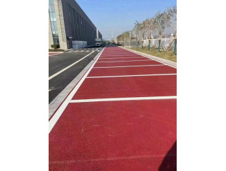 南京道路劃線-黃的、白