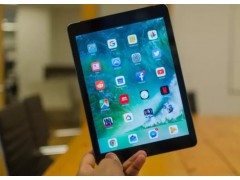 苹果明年拟推新款低价版9.7英寸iPad 售价259美元图1